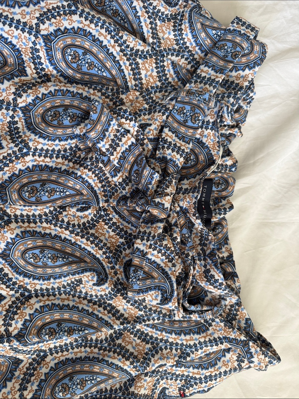 Tommy Hilfiger Blue and Tan Paisley Pull-On Pants - Picture 3 of 5